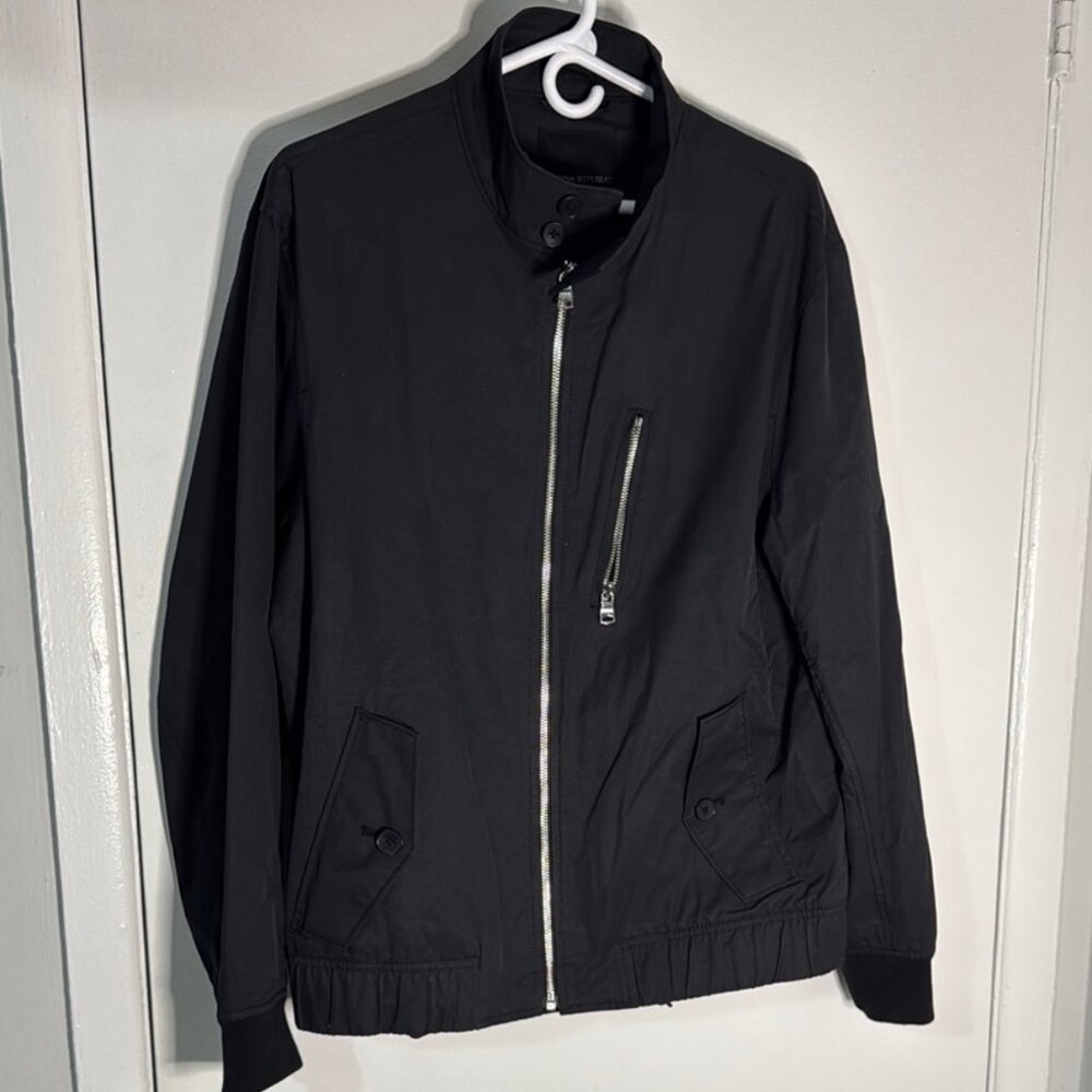 Banana Republic men’s medium Black Zip-Up Jacket